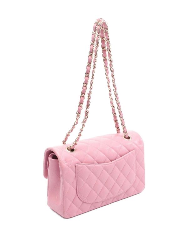 CHANEL leather shoulder bag
